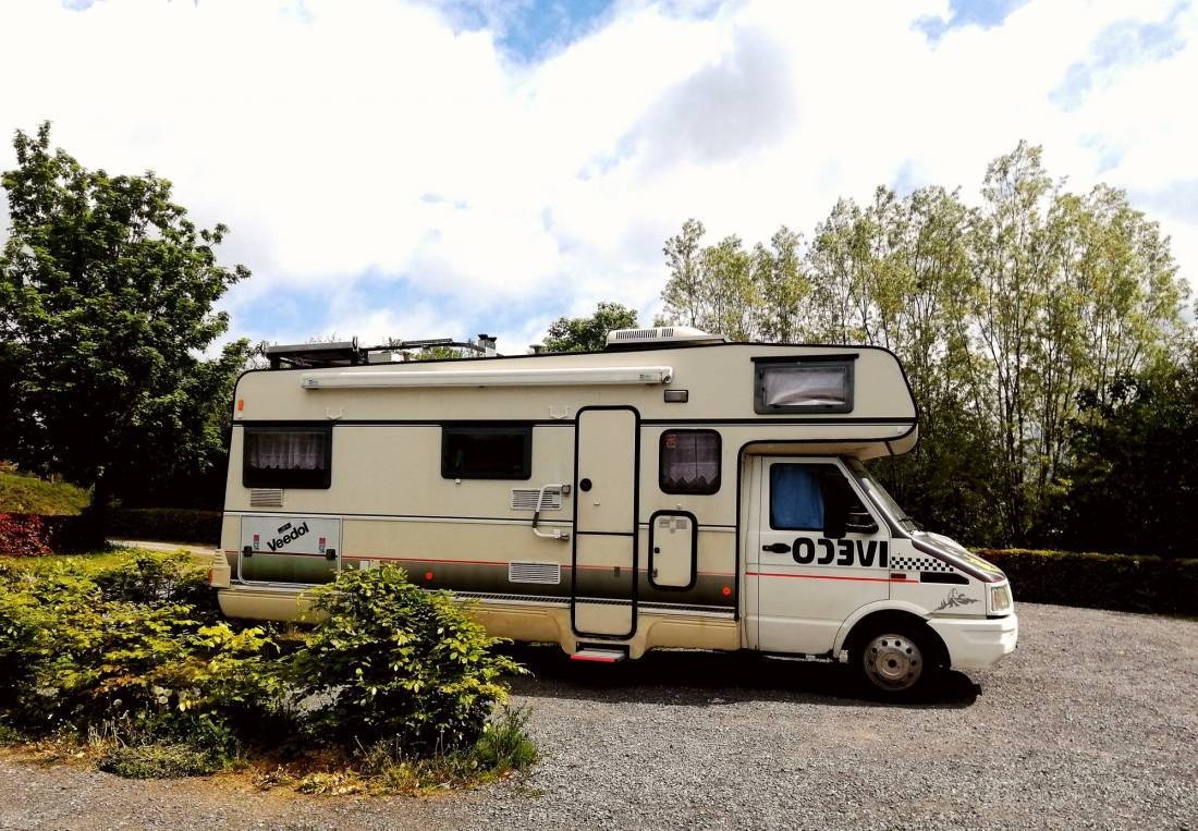 Parking Municipal — Stellplatz in Libin