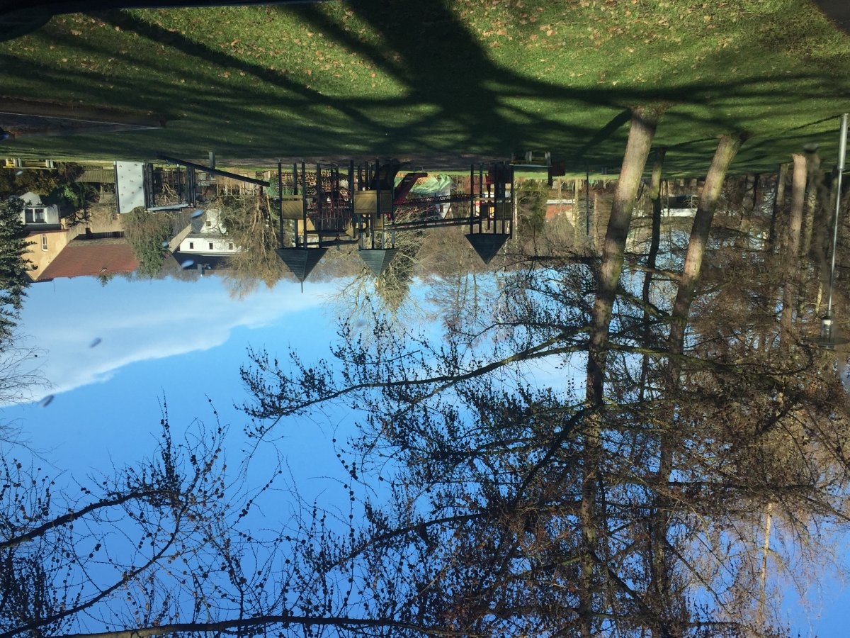Grünfelder Park — Parkeringsplass in Waldenburg