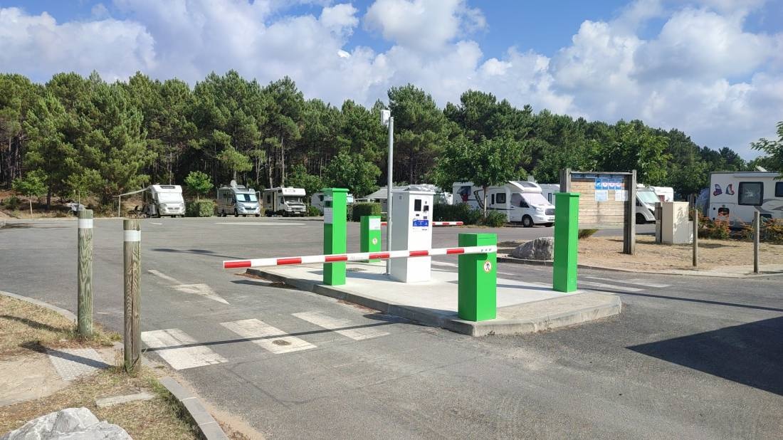 Area parcheggio Camper Motorhome — Sítio para autocaravanas in Mimizan