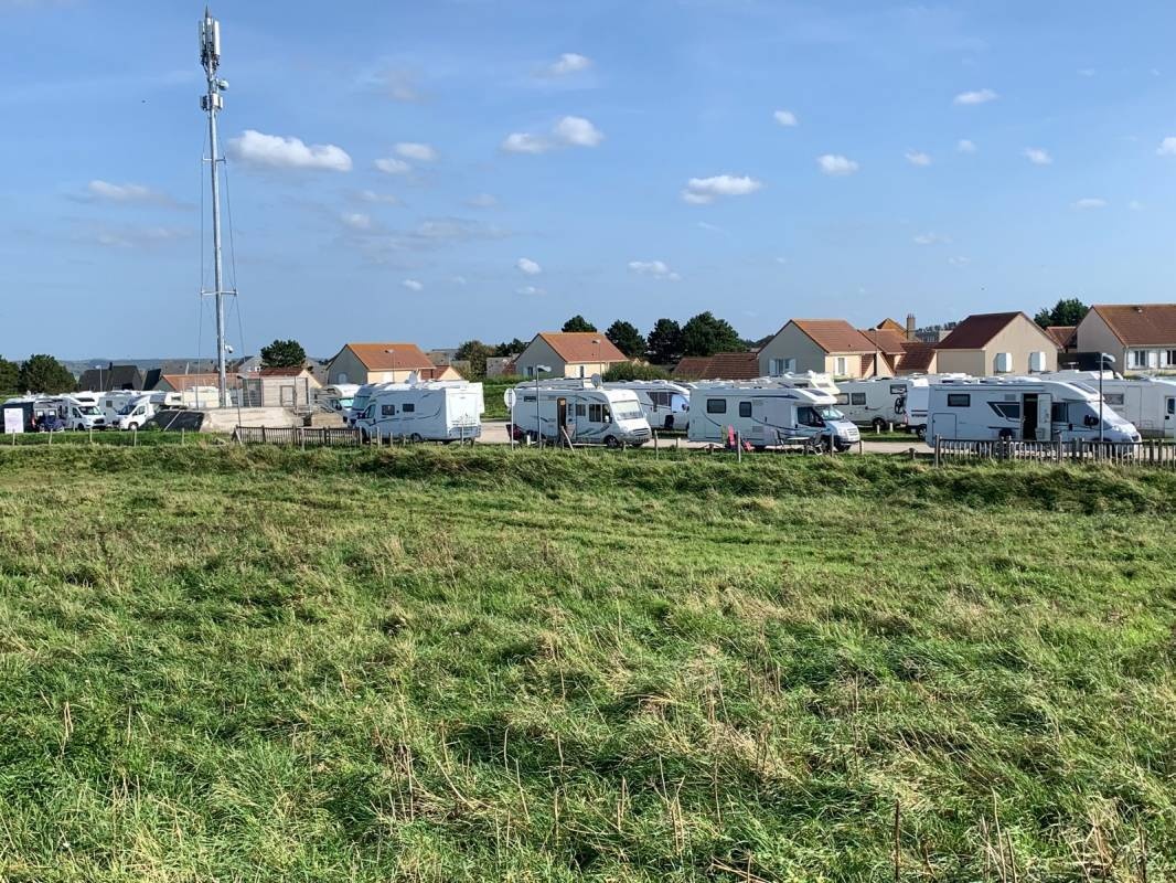 Stellplatz Le Tréport (Groß) — Aire camping car in Le Tréport