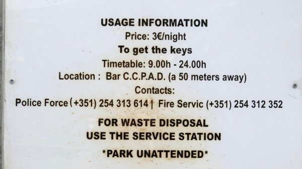  Area De Serviço De Autocaravanas — Photo 2