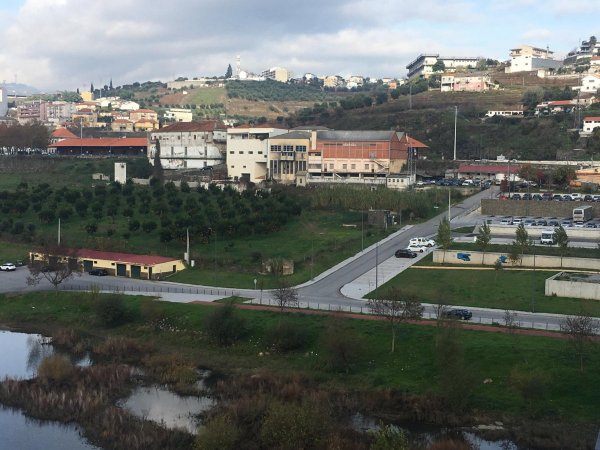  Area De Serviço De Autocaravanas — Photo 6