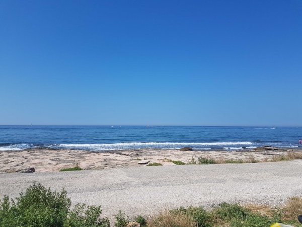 Stellplatz Port-Saint-Louis-du-Rhône — Ställplats in Port-Saint-Louis-du-Rhône