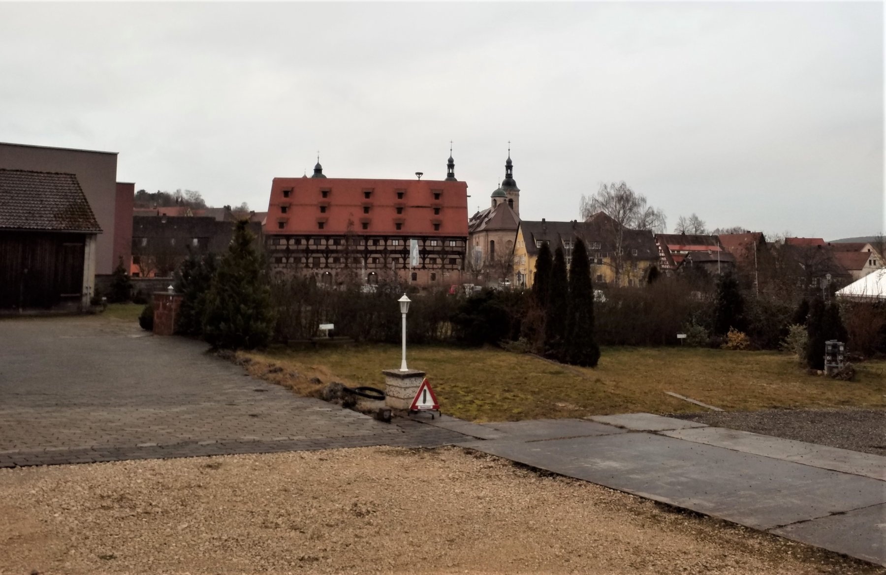 (geschlossen) Wohnmobilpark Rezattal Spalt — Camperplads in Spalt