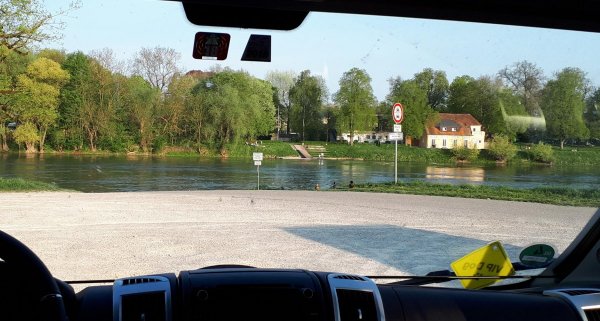 Stellplatz Schlösslwiese Neuburg an der Donau — Photo 2