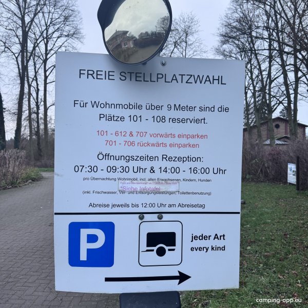 WoMoPark Neukloster See — Photo 6