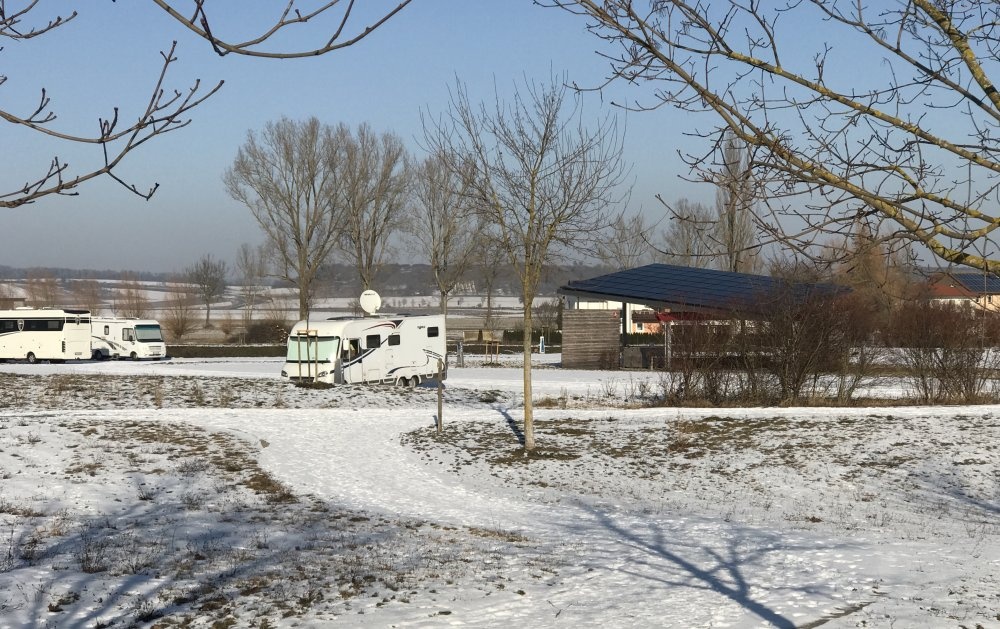 PhoeniX-Reisemobilhafen Bad Windsheim — Karavan Sitesi in Bad Windsheim-Külsheim