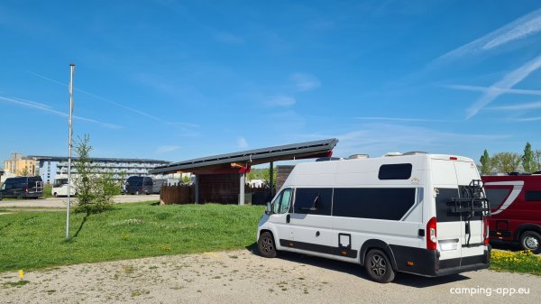 PhoeniX-Reisemobilhafen Bad Windsheim — Photo 6