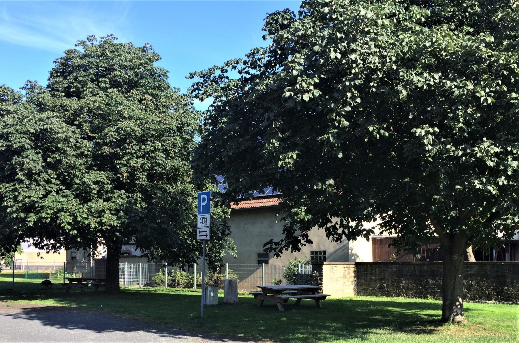 Stellplatz Moringen — Karavan Sitesi in Moringen-Blankenhagen