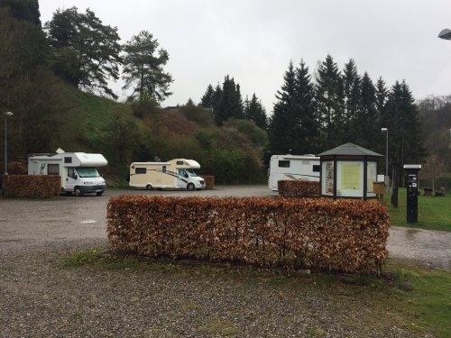 Wohnmobilhafen Nettersheim — Karavan Sitesi in Nettersheim