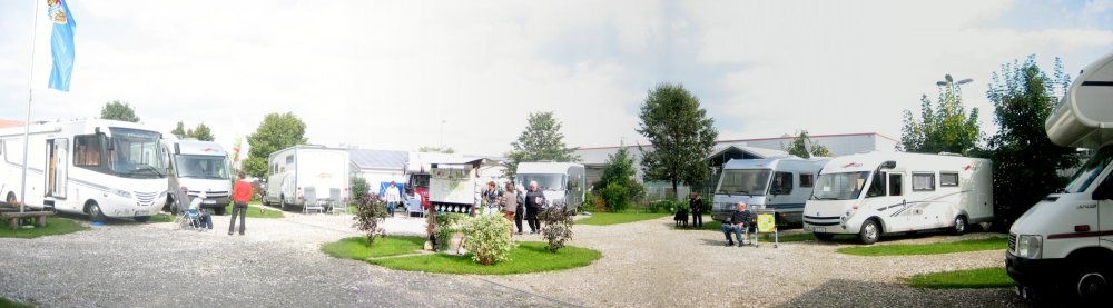 Wohnmobilpark Wertingen — Sp. parking dla kamperów in Wertingen-Gottmannshofen