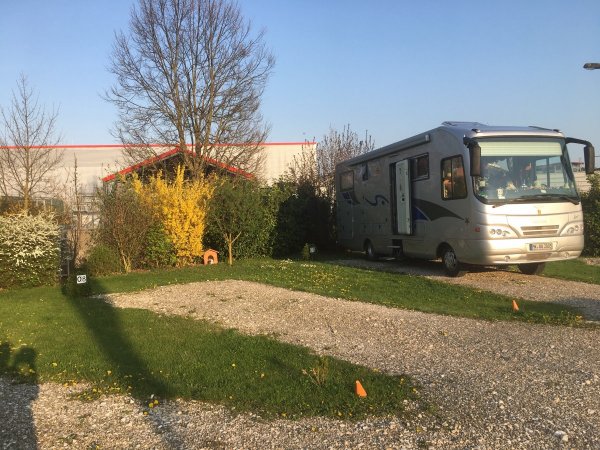 Wohnmobilpark Wertingen — Photo 4