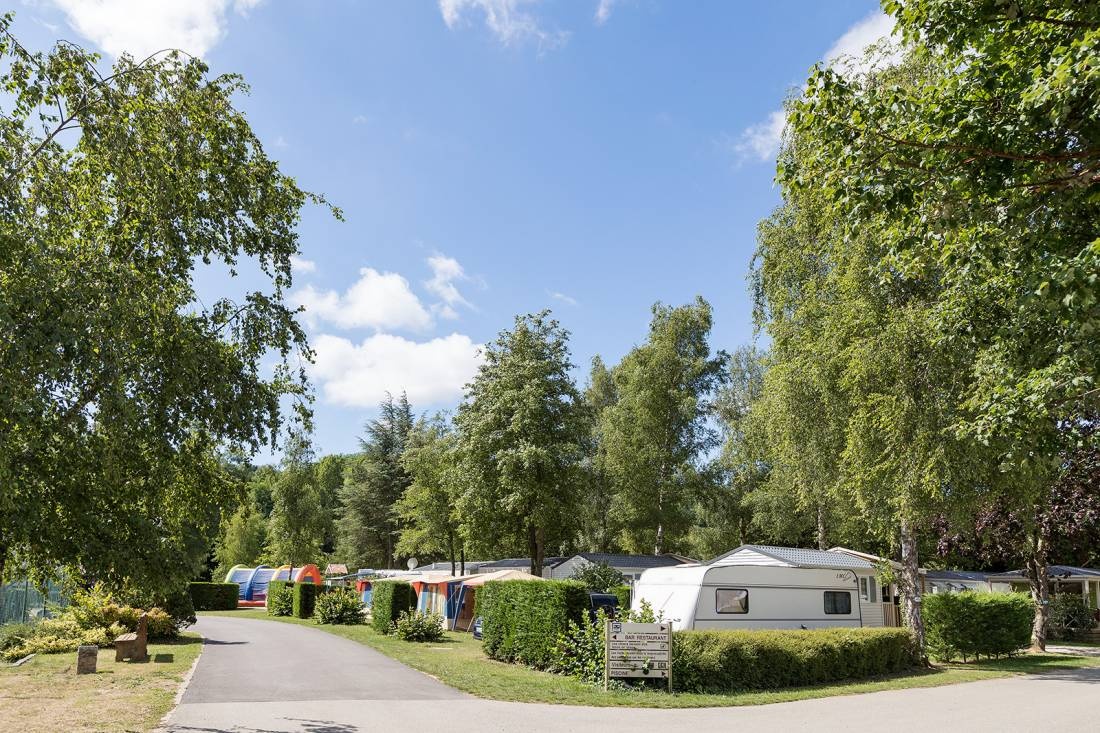 Camping Koawa Le Bontemps **** — Campingplats in Vernioz / Auvergne-Rhône-Alpes
