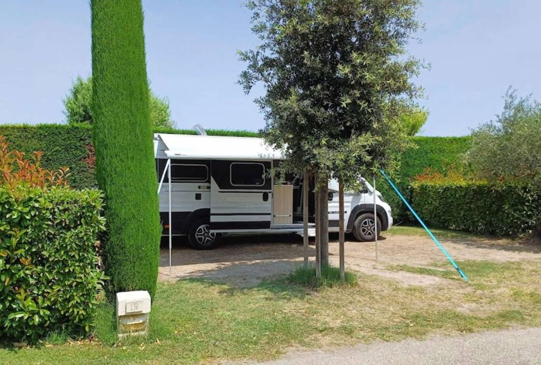 Camping Monplaisir — Camping Site in Saint-Rémy-de-Provence / Provence-Alpes-Côte d'Azur