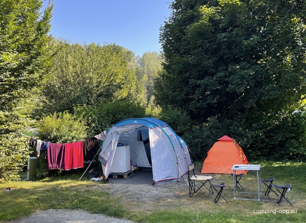 Camping Savoie l'Eden de la Vanoise — Camping Site in Landry 