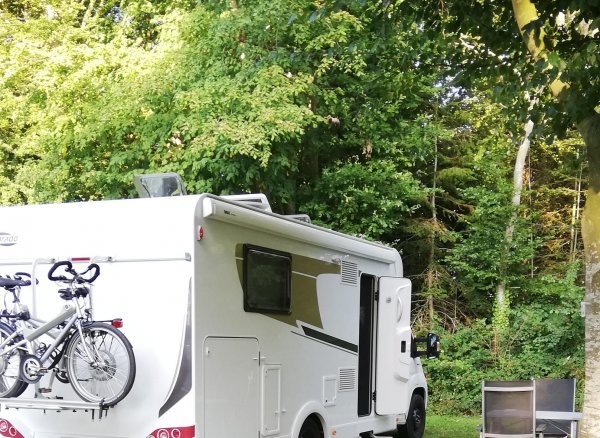 Camping Chateau de Martragny — Kamp yeri in Martragny