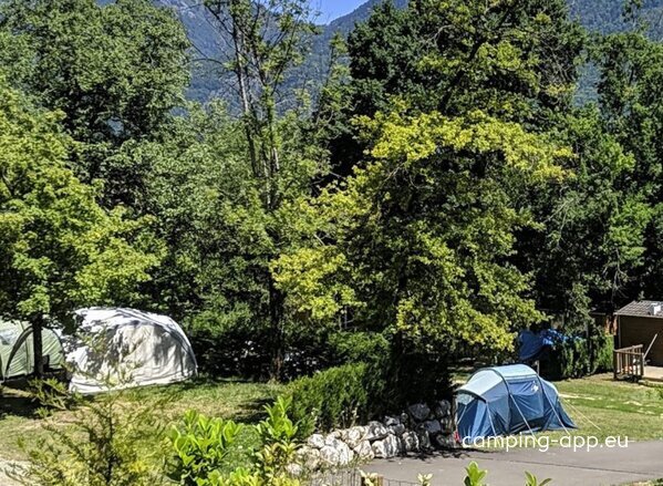 Camping Les Fontaines ****