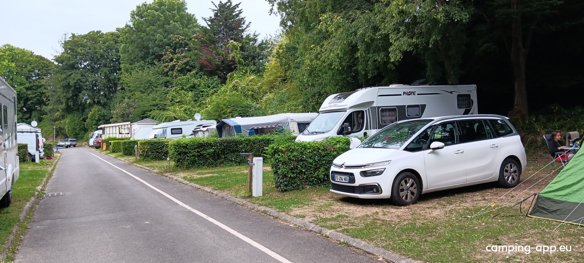 Camping des Vallées *** — Sítio de acampamento in Saint-Brieuc / Bretagne