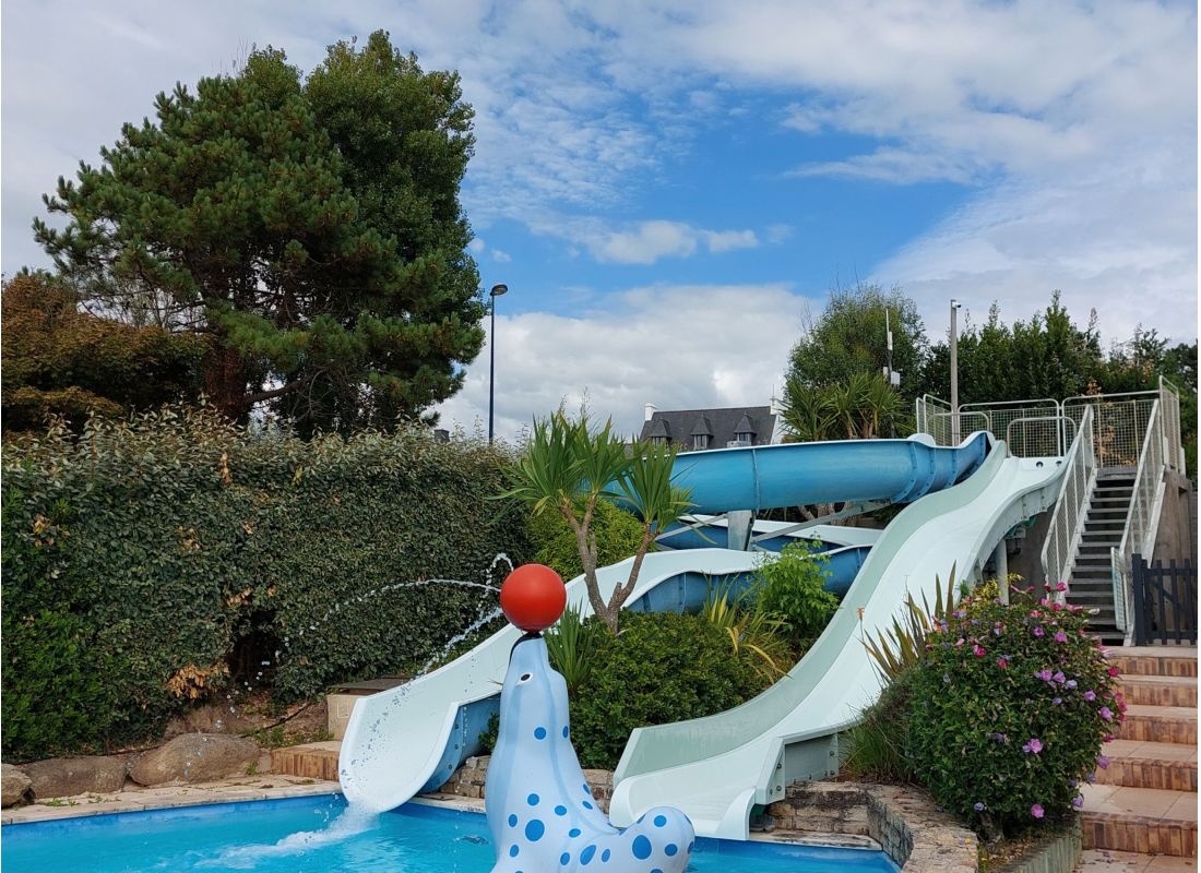 Camping de la Mer d'Iroise — Camping in Plomodiern / Bretagne