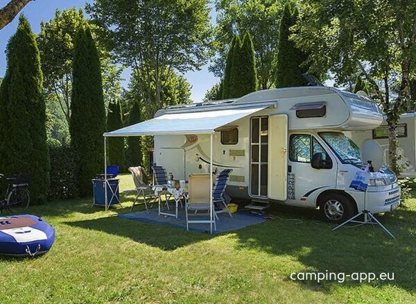 Camping Surchauffant ***