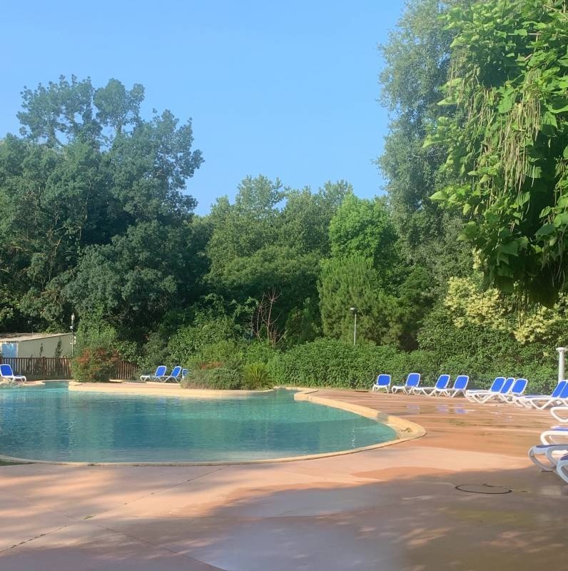 Camping du Pont d'Avignon **** - Aquadis Entertainment — Campingplats in Avignon / Provence-Alpes-Côte d'Azur