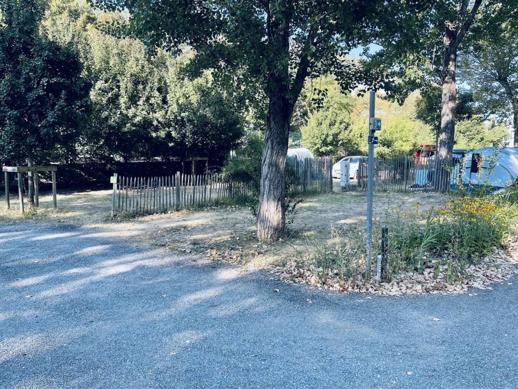 Camping Lou Gourdan *** — Campingplads in Puget-Théniers 