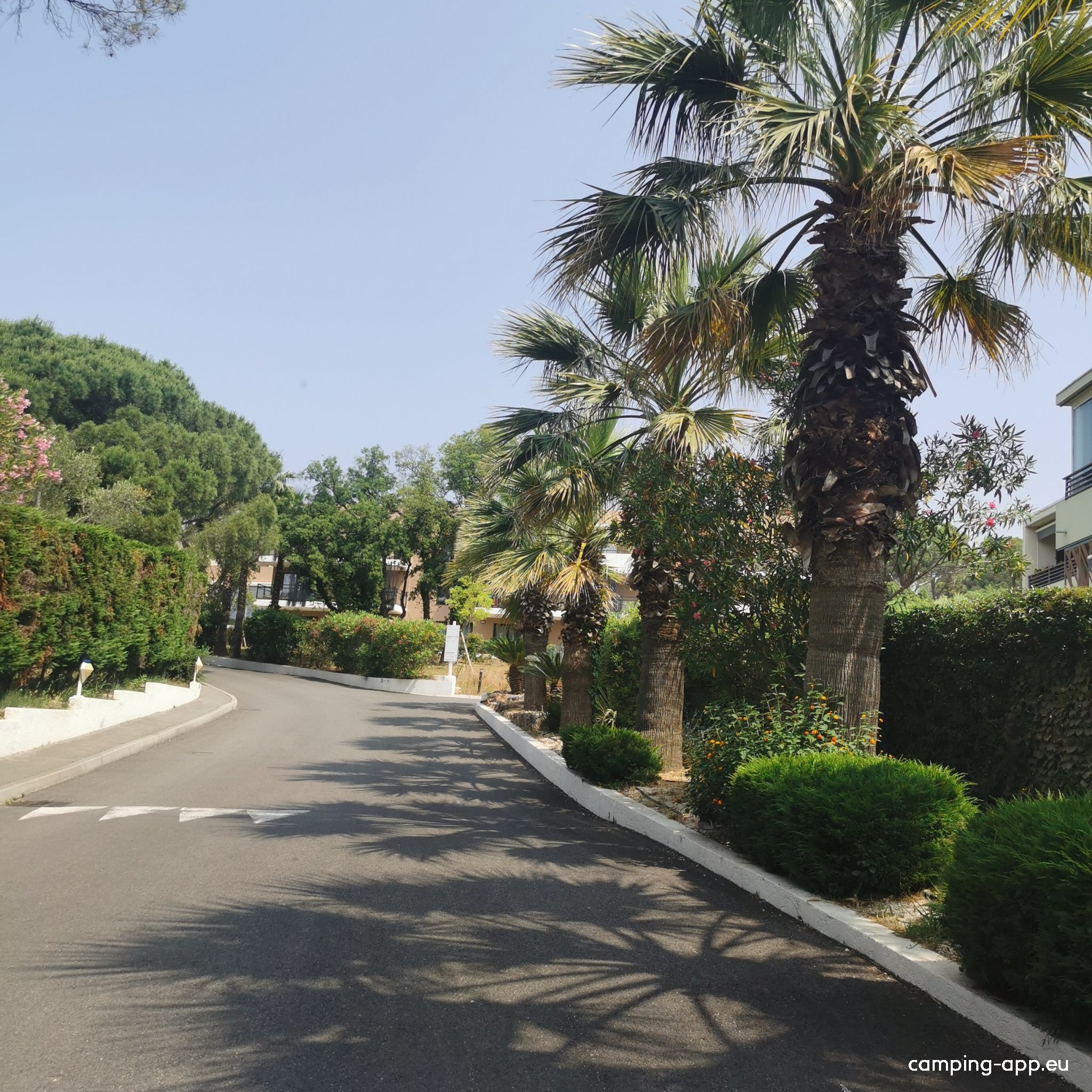 Camping Douce Quiétude ***** — Campingplass in Saint-Raphaël