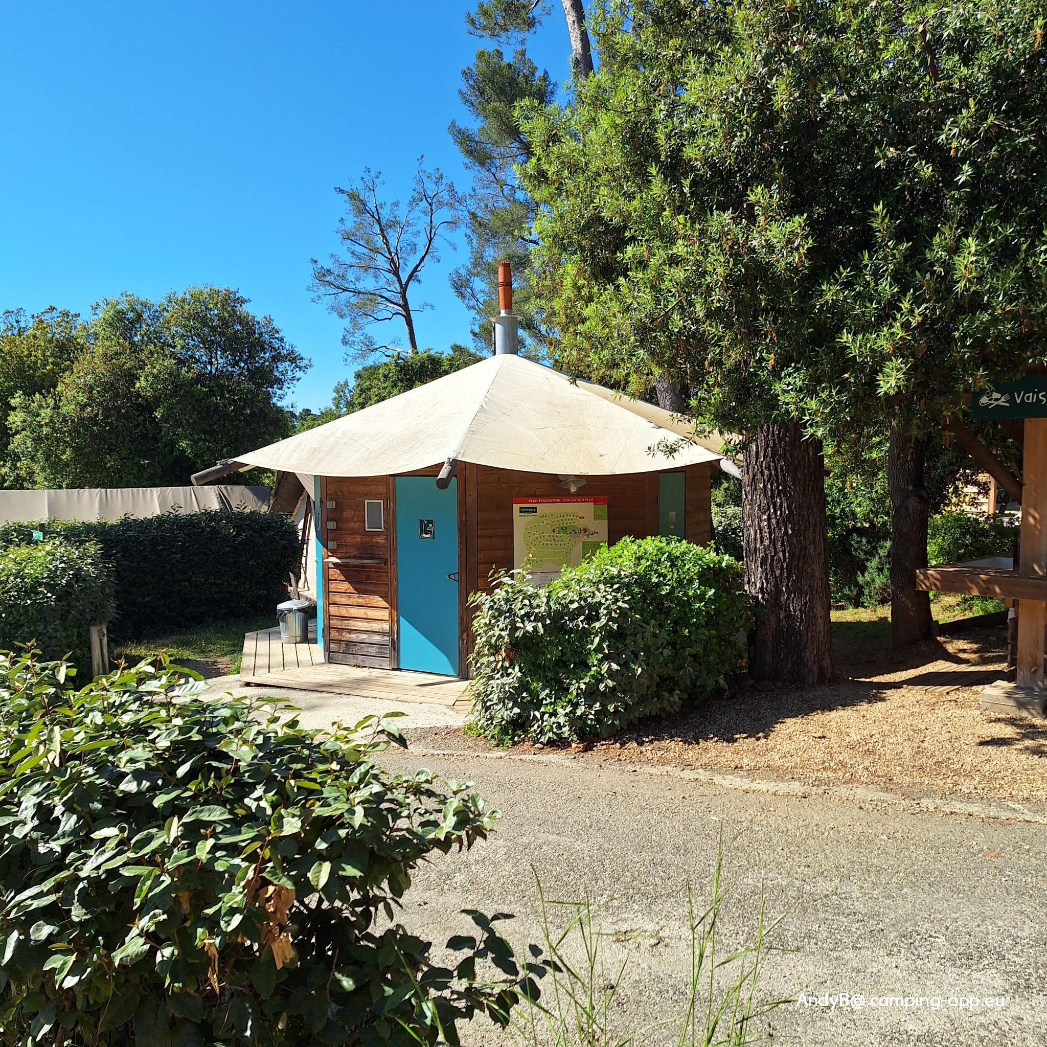 Camping Huttopia La Forêt de Janas **** — Foto 4