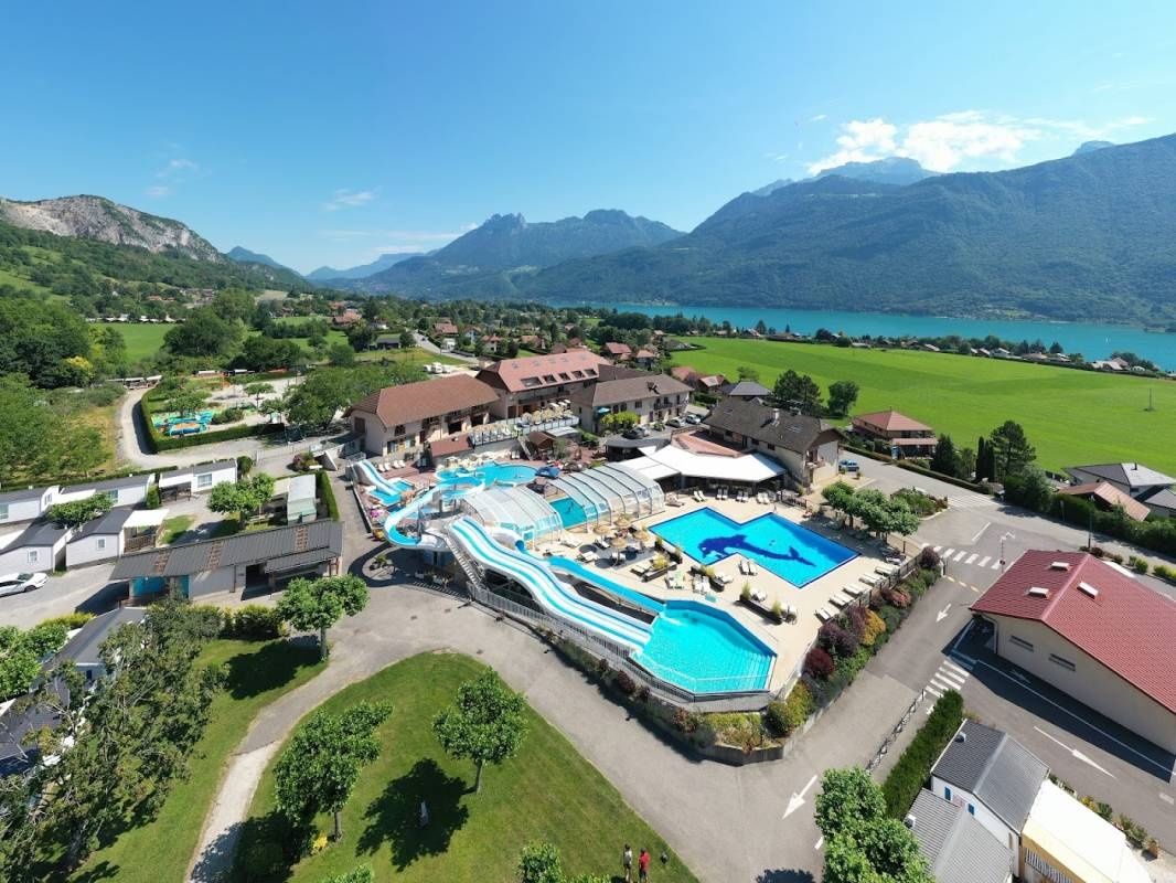 Camping L'Idéal **** — Camping in Lathuile