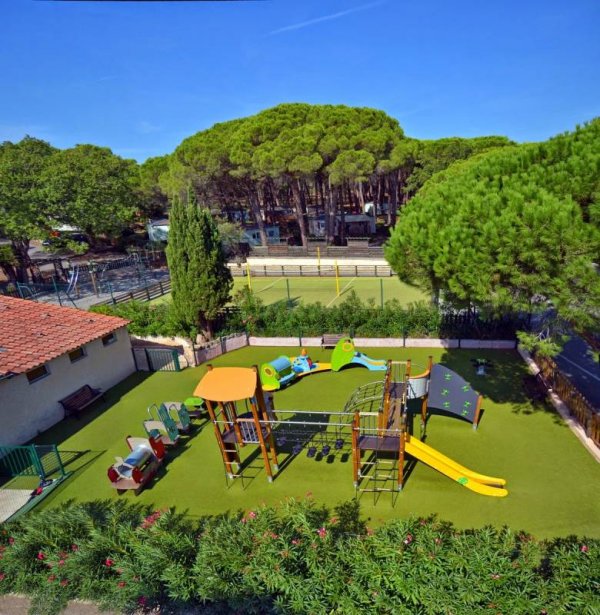 Camping Yelloh! Village La Bastiane **** — Photo 2