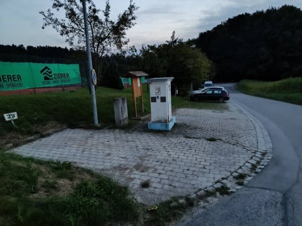 Übernachtungsparkplatz Lalling — Photo 3