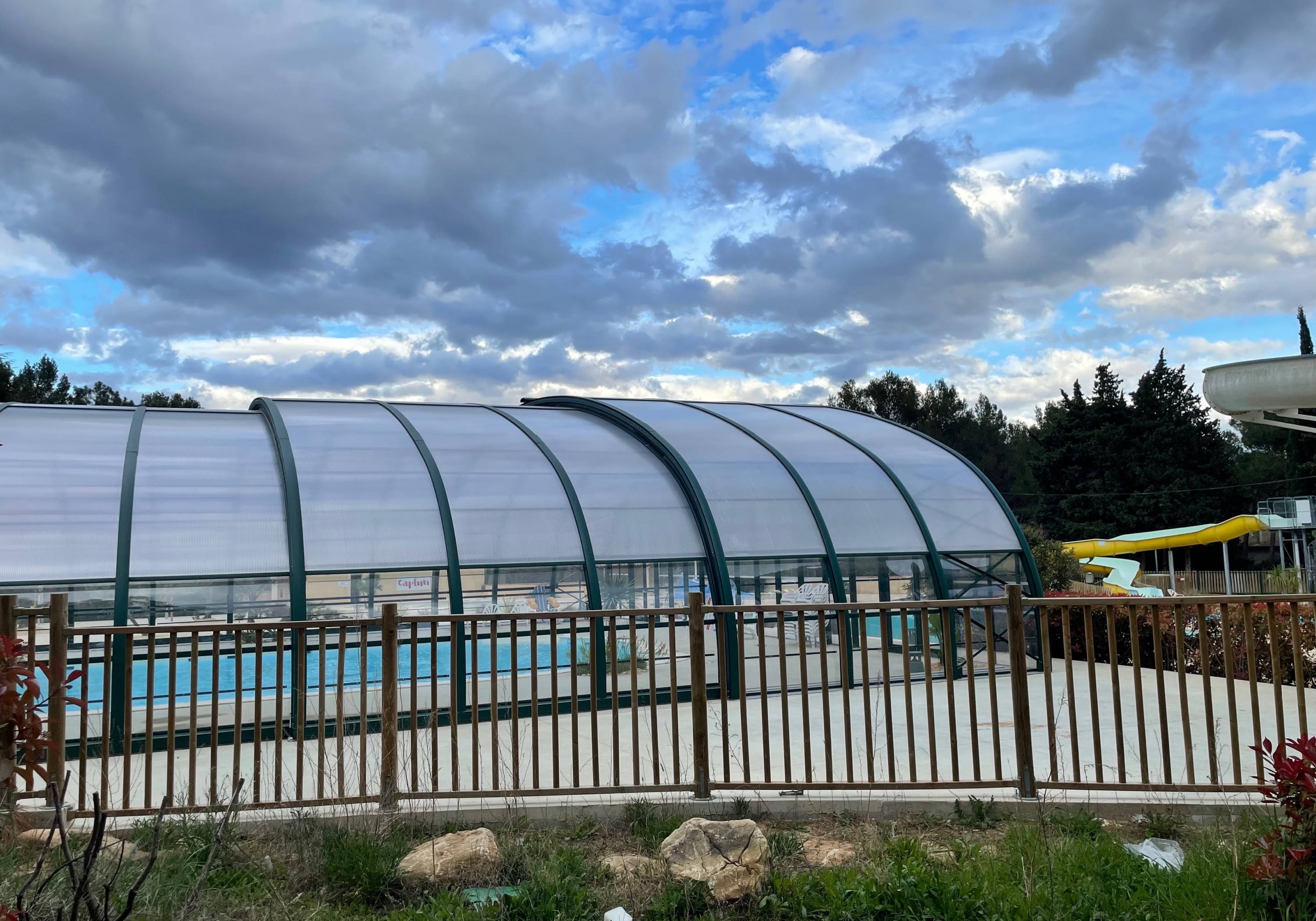 Camping Le Beauregard — 露营地 in Mornas / Provence-Alpes-Côte d'Azur