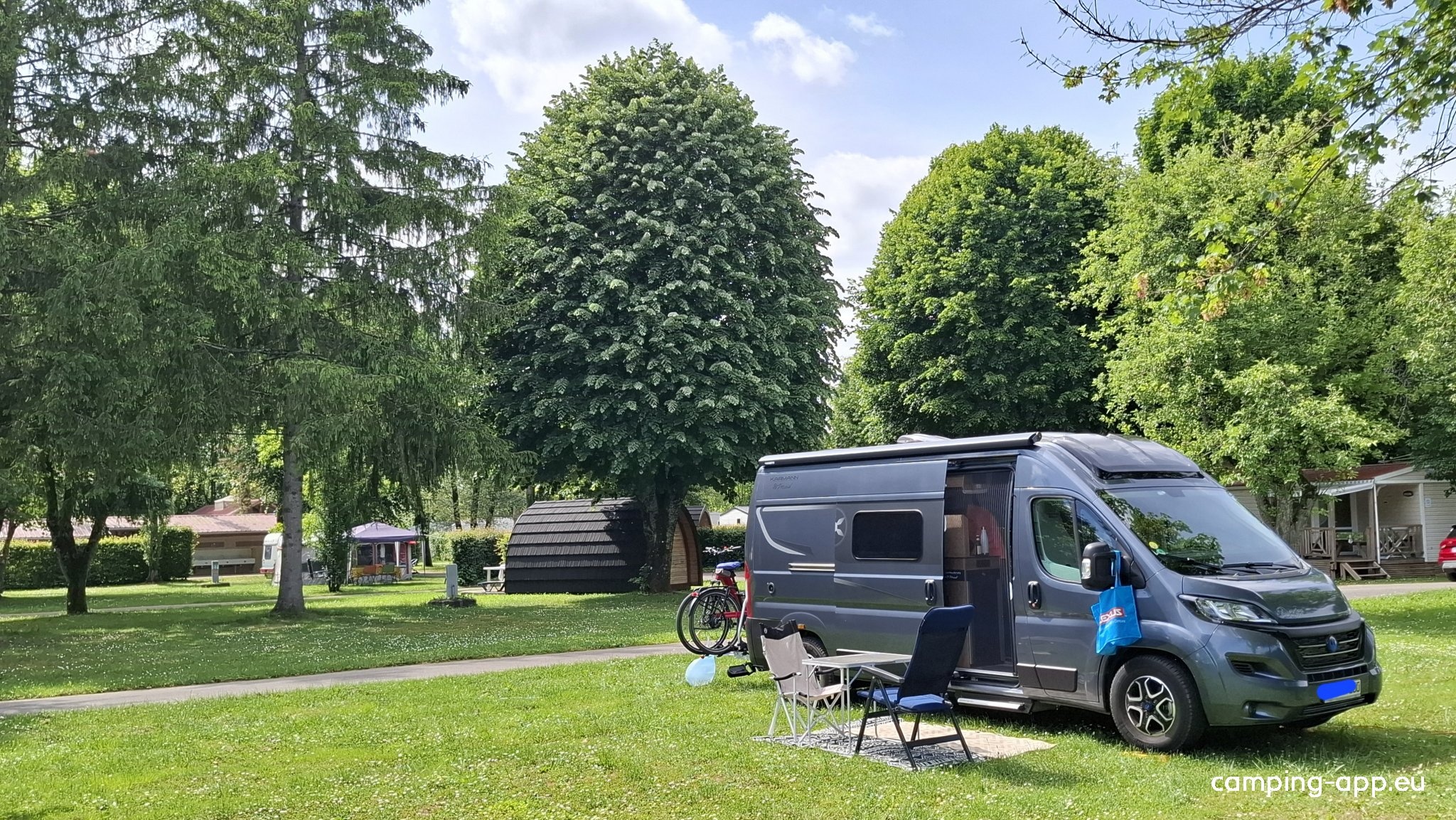 Camping Le Val d'Amour — Campingplatz in Ounans / Bourgogne Franche-Comté