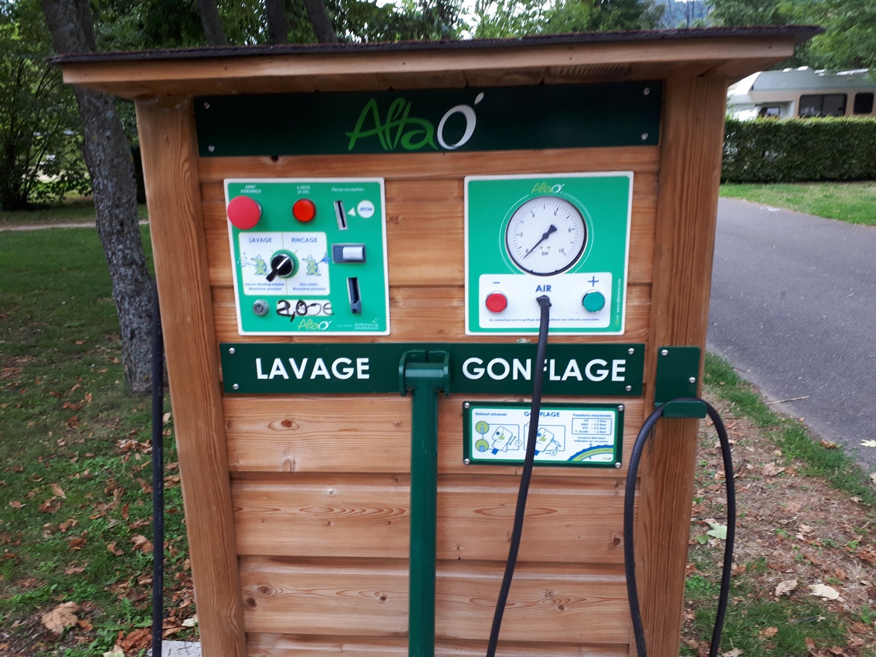 Camping Le Florival *** — Kemp in Issenheim / Grand Est