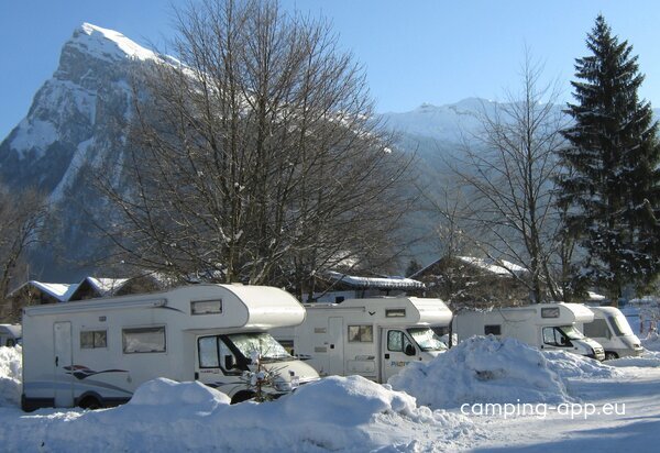 Camping Caravaneige Le Gifte ***