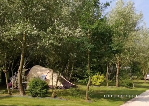 Camping Les Charmes **** — Zdjęcie 3