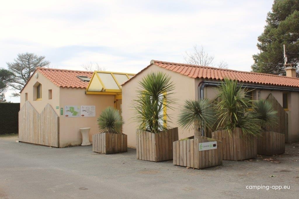 Camping Le Chaponnet **** — Kemping in Brem-sur-Mer / Pays de la Loire