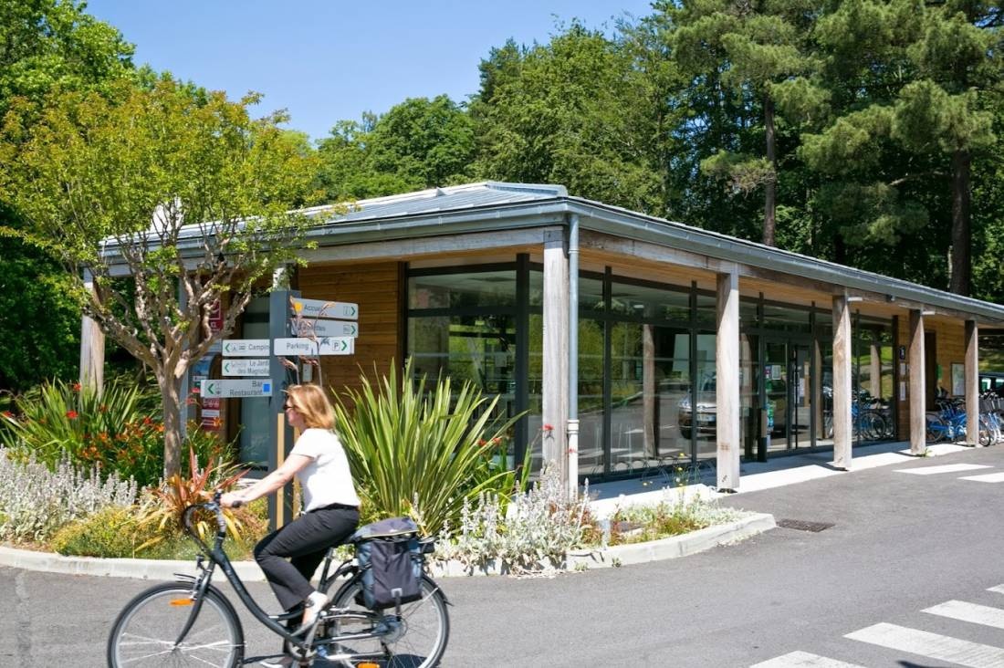 Nantes Camping ***** — Kemp in Nantes