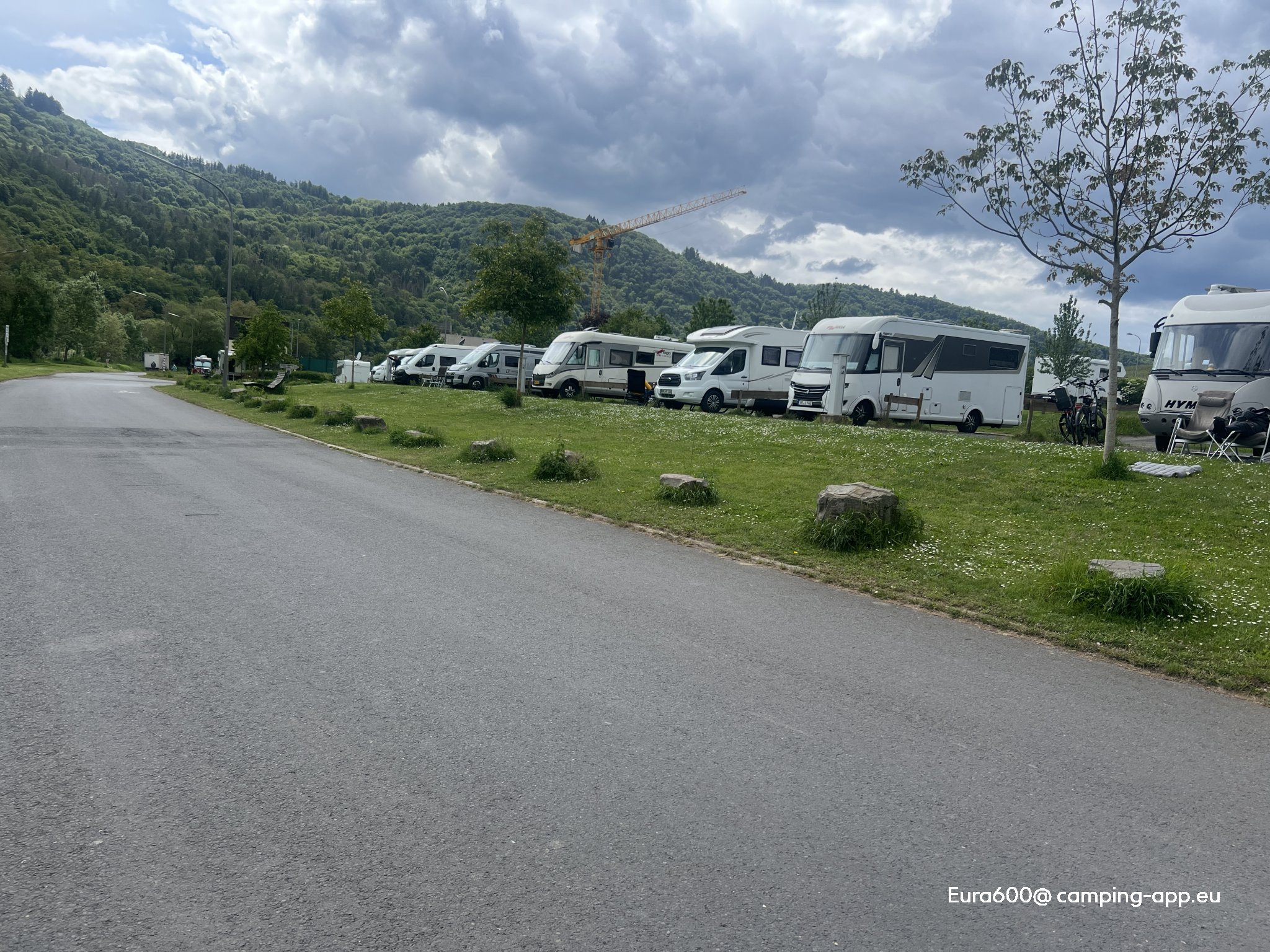Stellplatz Römerquelle am Freizeitzentrum Zell — QuickStop in Zell (Mosel)