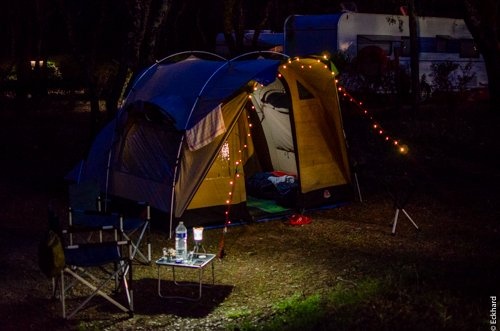Camping du Domaine de Massereau — Kemping in Sommières / Occitanie