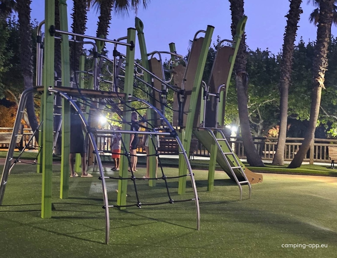 Camping La Baume **** — Camping Site in Fréjus 