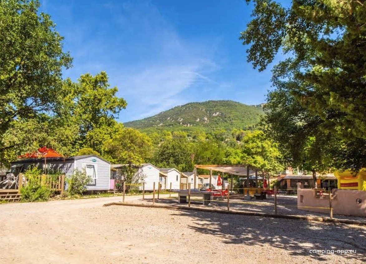 Camping Les Rives du Loup *** — Campingplads in Tourrettes-sur-Loup 