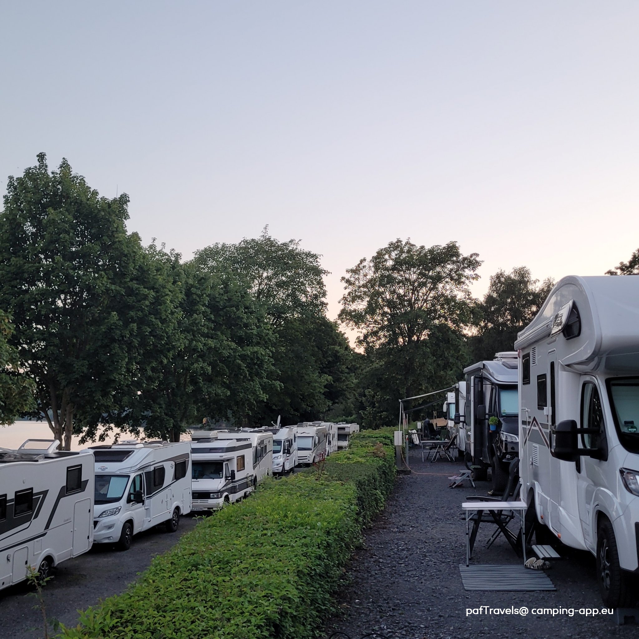 Stellplatz Möhnesee Delecke — Karavan Sitesi in Möhnesee
