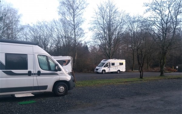 Stellplatz Engelslieth — Sp. parking dla kamperów in Möhnesee