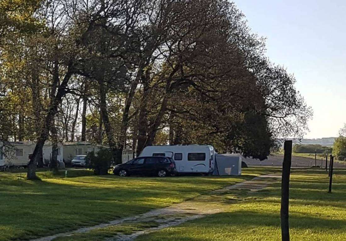 Camping Bois De La Chasse ** — Campingplats in Semussac