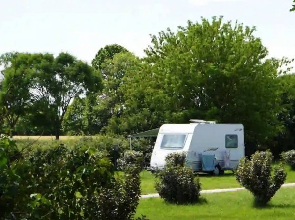 Camping Bois De La Chasse ** — Photo 3