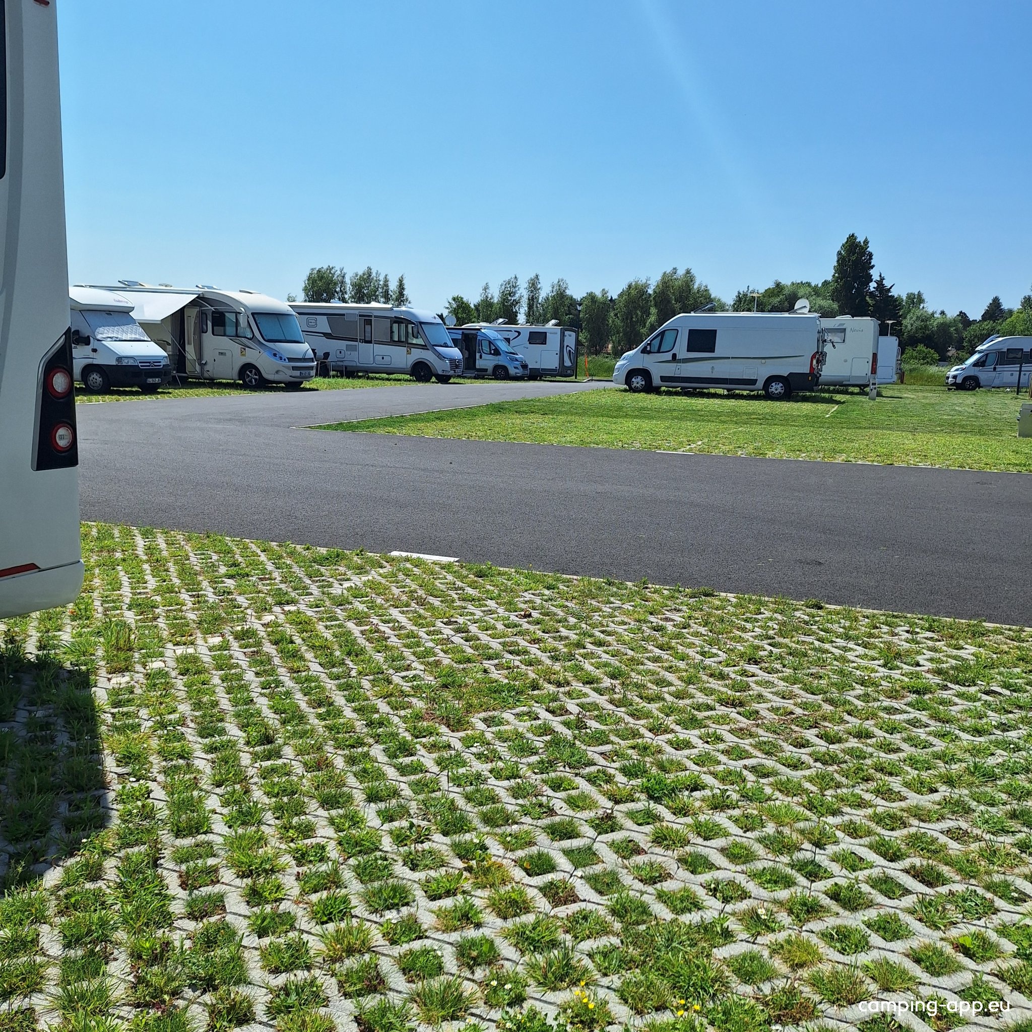 Stellplatz Fort Mahon — Sp. parking dla kamperów in Fort-Mahon-Plage