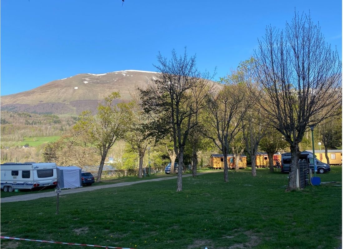 Camping Pré du Lac *** — Camping in Saint-Théoffrey / Auvergne-Rhône-Alpes