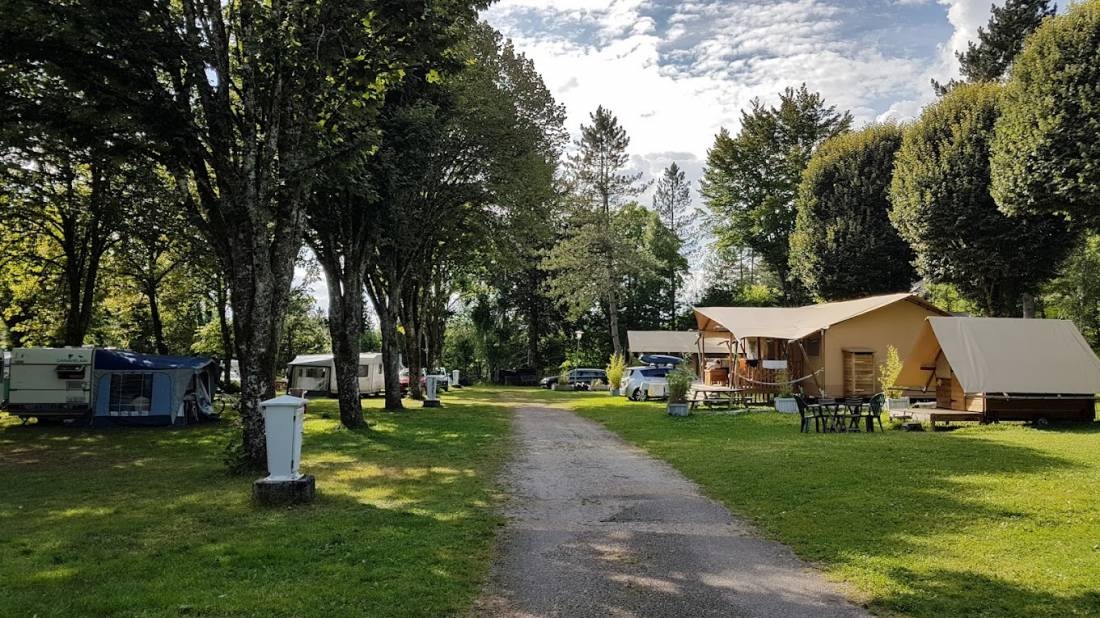 Camping de Boÿse **** — Sítio de acampamento in Champagnole