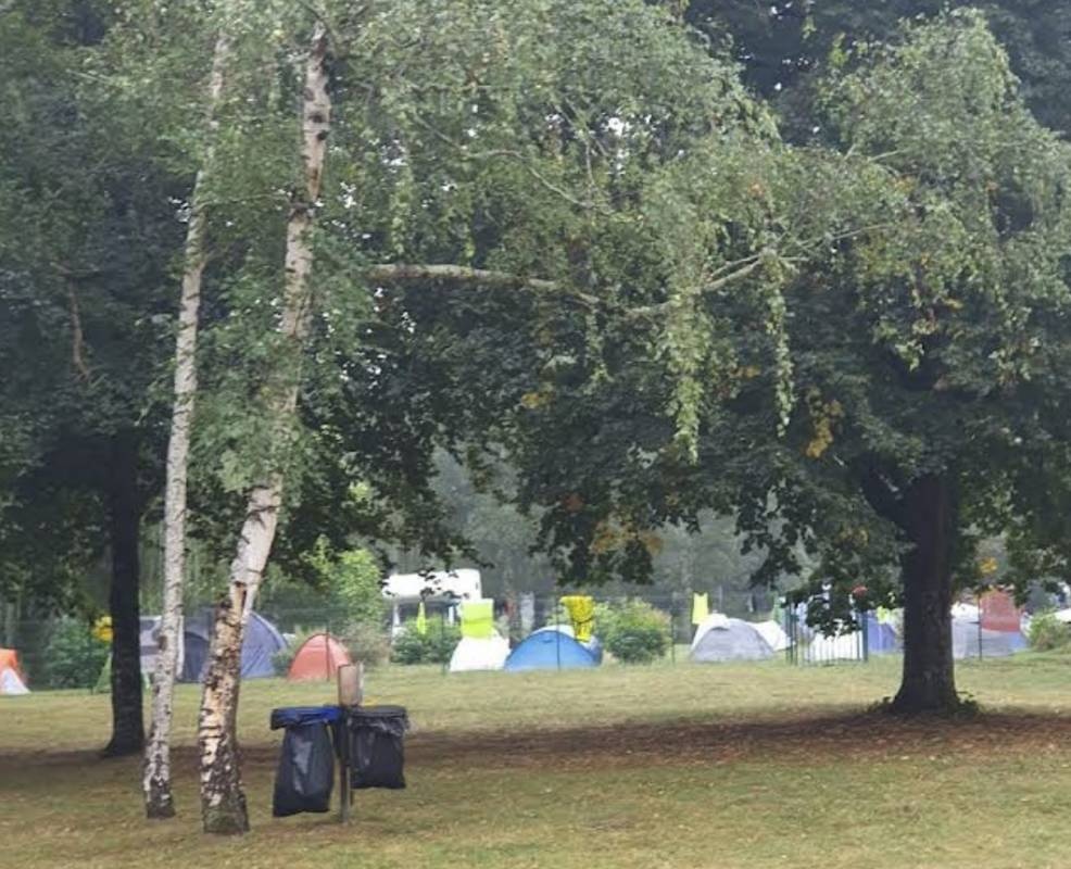 Camping du Parc de Crémault — Campingplads in Bonneuil-Matours
